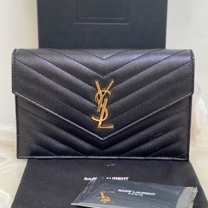 SOLD ON IG ⭐️ Saint Laurent Envelope WOC!⭐️